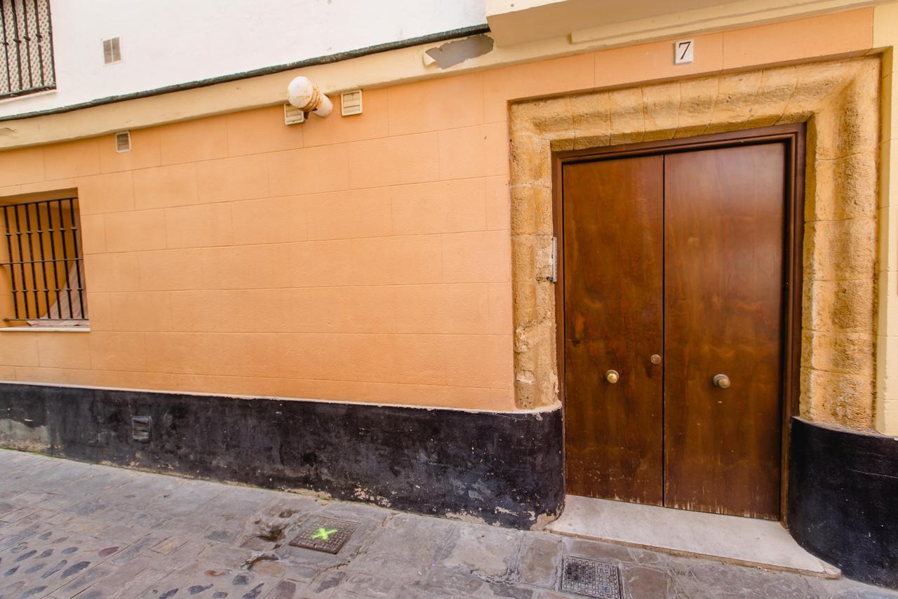 Apartamento La Casa Del Almirante Cádiz Exterior foto